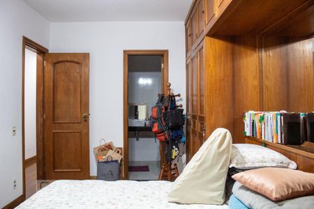 Apartamento à venda com 145m², 3 quartos e 2 vagas Apartamento à venda com 145m², 3 quartos e 2 vagasSuite 1