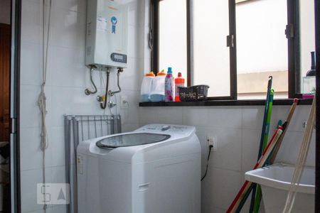 Apartamento à venda com 145m², 3 quartos e 2 vagas Apartamento à venda com 145m², 3 quartos e 2 vagasArea de serviço