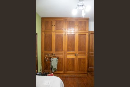 Apartamento à venda com 145m², 3 quartos e 2 vagas Apartamento à venda com 145m², 3 quartos e 2 vagasQuarto 3