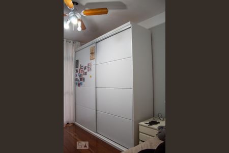 Apartamento à venda com 145m², 3 quartos e 2 vagas Apartamento à venda com 145m², 3 quartos e 2 vagasQuarto 2