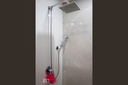 Apartamento à venda com 145m², 3 quartos e 2 vagas Apartamento à venda com 145m², 3 quartos e 2 vagasBanheiro suite