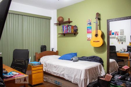 Apartamento à venda com 145m², 3 quartos e 2 vagas Apartamento à venda com 145m², 3 quartos e 2 vagasQuarto 3