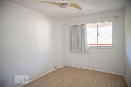 Apartamento à venda com 277m², 4 quartos e 2 vagas Apartamento à venda com 277m², 4 quartos e 2 vagasQuarto 2