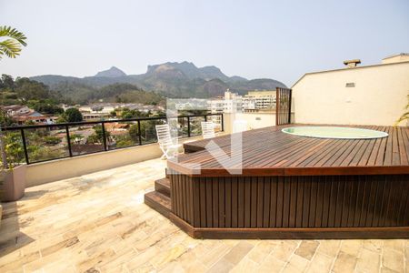Apartamento à venda com 277m², 4 quartos e 2 vagas Apartamento à venda com 277m², 4 quartos e 2 vagasPiscina Cobertura
