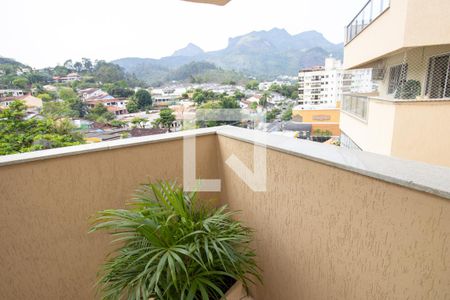 Apartamento à venda com 277m², 4 quartos e 2 vagas Apartamento à venda com 277m², 4 quartos e 2 vagasVaranda da Sala de Jantar