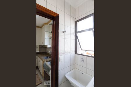 Apartamento para alugar com 62m², 2 quartos e 2 vagasÁrea de serviço