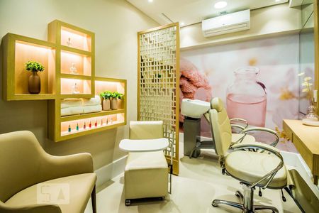 Studio à venda com 43m², 1 quarto e 1 vagaSpa