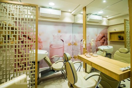 Studio à venda com 43m², 1 quarto e 1 vagaSpa