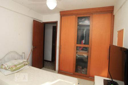 Apartamento à venda com 93m², 3 quartos e 1 vagaQuarto 2
