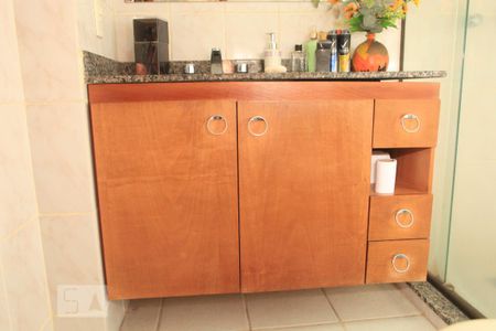 Apartamento à venda com 93m², 3 quartos e 1 vagaBanheiro Social