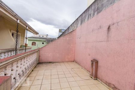 Quintal de casa à venda com 3 quartos, 205m² em Vila Albertina, São Paulo