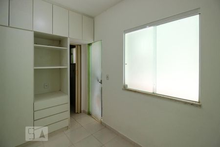 Casa de condomínio para alugar com 540m², 5 quartos e 5 vagasQuarto