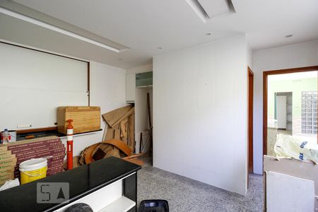 Casa de condomínio para alugar com 540m², 5 quartos e 5 vagasCozinha
