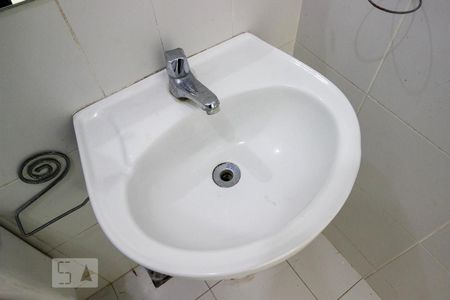 Casa de condomínio para alugar com 540m², 5 quartos e 5 vagasBanheiro