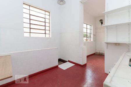 Casa à venda com 216m², 9 quartos e sem vaga Casa à venda com 216m², 9 quartos e sem vagaCozinha