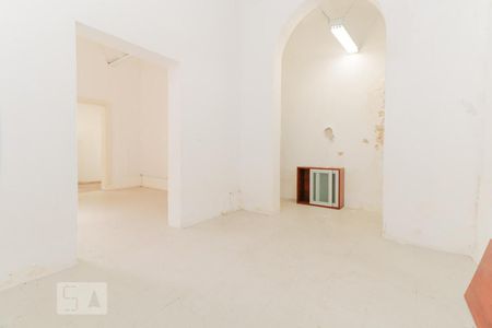 Casa à venda com 216m², 9 quartos e sem vaga Casa à venda com 216m², 9 quartos e sem vagaQuarto edícula