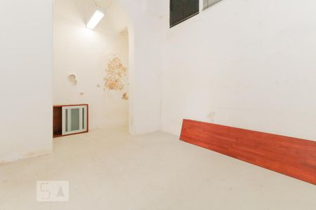 Casa à venda com 216m², 9 quartos e sem vaga Casa à venda com 216m², 9 quartos e sem vagaQuarto edícula