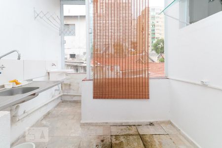 Casa à venda com 216m², 9 quartos e sem vaga Casa à venda com 216m², 9 quartos e sem vagaárea de serviço