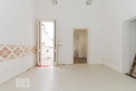 Casa à venda com 216m², 9 quartos e sem vaga Casa à venda com 216m², 9 quartos e sem vagaQuarto edícula