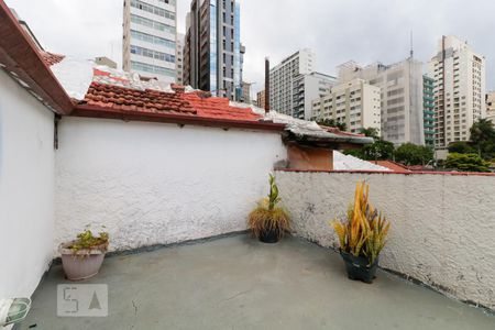 Casa à venda com 216m², 9 quartos e sem vaga Casa à venda com 216m², 9 quartos e sem vagaVista