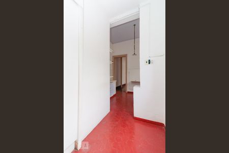 Casa à venda com 216m², 9 quartos e sem vaga Casa à venda com 216m², 9 quartos e sem vagaBanheiro 2