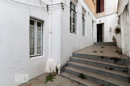 Casa à venda com 216m², 9 quartos e sem vaga Casa à venda com 216m², 9 quartos e sem vagaexterno