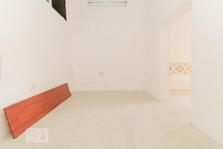 Casa à venda com 216m², 9 quartos e sem vaga Casa à venda com 216m², 9 quartos e sem vagaQuarto edícula