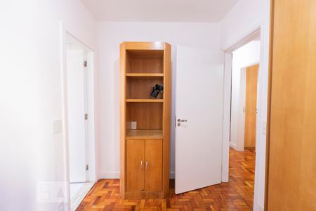 Apartamento para alugar com 96m², 3 quartos e 1 vaga Apartamento para alugar com 96m², 3 quartos e 1 vagaSuíte 1