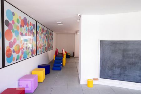 Apartamento para alugar com 96m², 3 quartos e 1 vaga Apartamento para alugar com 96m², 3 quartos e 1 vagaÁrea comum - Brinquedoteca