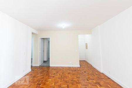 Sala de apartamento para alugar com 3 quartos, 96m² em Indianópolis, São Paulo
