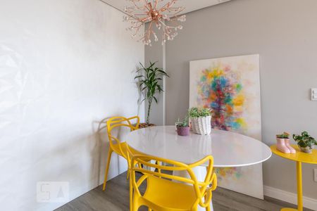 Sala de apartamento para alugar com 2 quartos, 70m² em Petrópolis, Porto Alegre