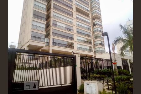 Apartamento à venda com 170m², 3 quartos e 5 vagasFachada