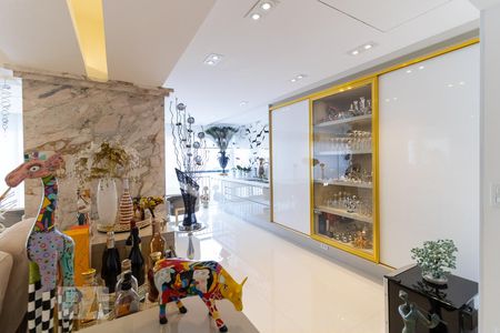 Sala de apartamento à venda com 3 quartos, 170m² em Ipiranga, São Paulo