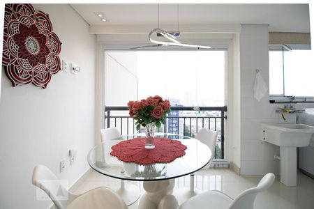 Apartamento à venda com 170m², 3 quartos e 5 vagasCopa