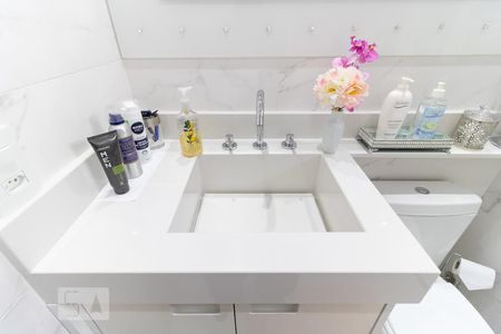 Apartamento à venda com 170m², 3 quartos e 5 vagasBanheiro da Suíte 1