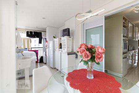 Apartamento à venda com 170m², 3 quartos e 5 vagasCopa