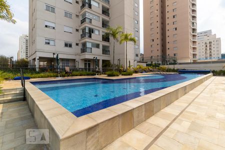 Apartamento à venda com 170m², 3 quartos e 5 vagasPiscina