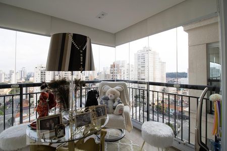 Apartamento à venda com 170m², 3 quartos e 5 vagasVaranda da Suíte Master