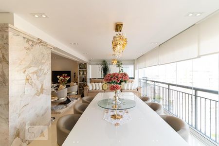 Apartamento à venda com 170m², 3 quartos e 5 vagasVaranda Gourmet