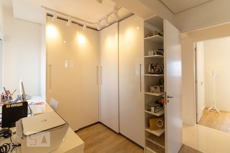 Apartamento à venda com 170m², 3 quartos e 5 vagasSuíte Master