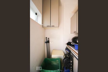 Casa à venda com 350m², 4 quartos e 4 vagas Casa à venda com 350m², 4 quartos e 4 vagasQuarto de Serviço 2