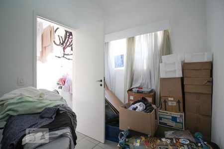 Casa à venda com 350m², 4 quartos e 4 vagas Casa à venda com 350m², 4 quartos e 4 vagasQuarto de Serviço 1