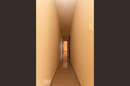 Corredor  de casa à venda com 3 quartos, 203m² em Vila Sapopemba, São Paulo