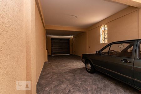 Garagem  de casa à venda com 3 quartos, 203m² em Vila Sapopemba, São Paulo
