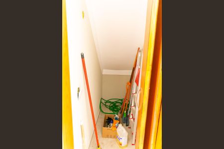 Casa à venda com 173m², 3 quartos e 5 vagas Casa à venda com 173m², 3 quartos e 5 vagasDepósito
