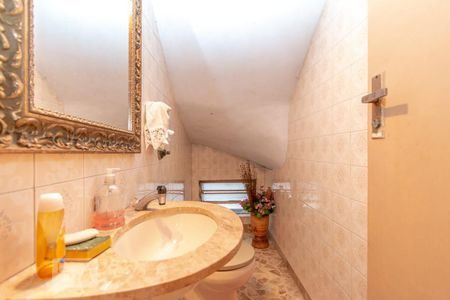 Lavabo de casa à venda com 3 quartos, 170m² em Jardim Aeroporto, São Paulo