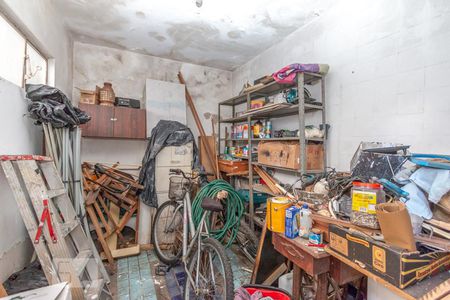 Casa à venda com 170m², 3 quartos e 2 vagasQuarto de Serviço