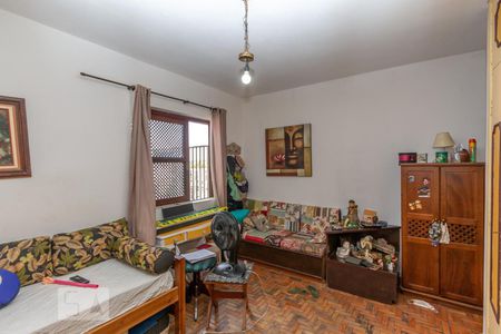 Suite de casa à venda com 3 quartos, 170m² em Jardim Aeroporto, São Paulo