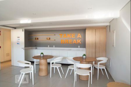 Apartamento para alugar com 33m², 1 quarto e sem vagaÁrea Comum - Lavandeira