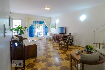 Sala de casa à venda com 3 quartos, 132m² em Vila Mariana, São Paulo